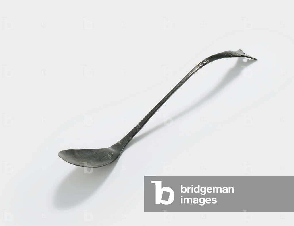 Spoon, 12th century (bronze with incised decoration)