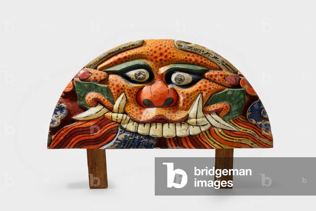 Dragon-head panel, 20th century (Wood with paint)