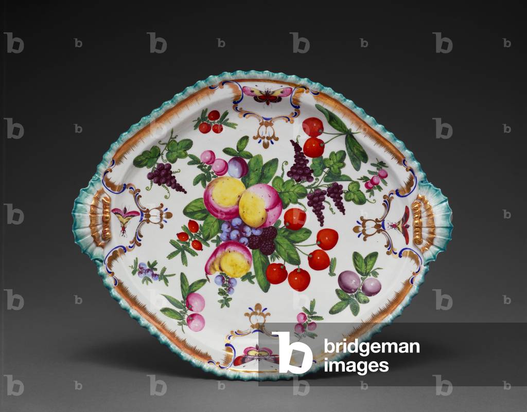 Tureen stand, c.1775-78 (Soft paste porcelain)