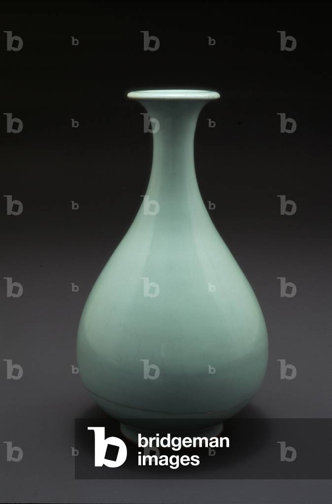 Yuhuchun vase, 1127 - 1279 (Stoneware with bluish-green glaze)