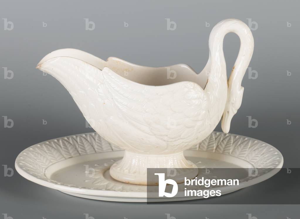 Pair Of Swan-Shaped Sauceboats On Stands, c.1815-20 (creamware)