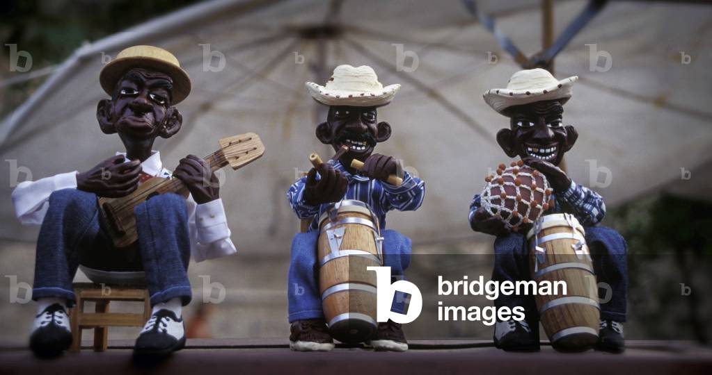 Models of 3 musicians, Havana