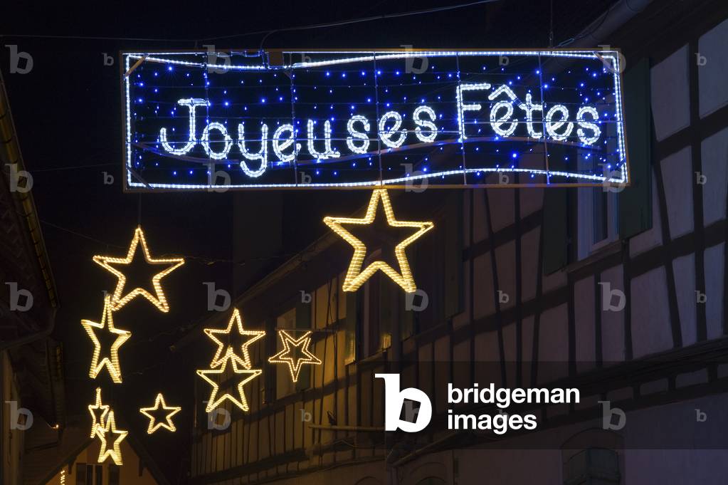 Christmas lights, Alsace, France (photo)
