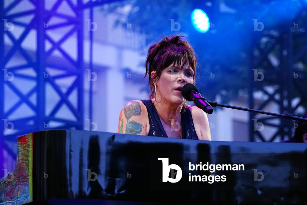 Beth Hart, 2015 (photo)