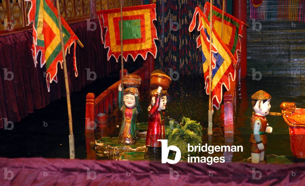 Hanoi: puppet theatre on the water, 2007 (photo)