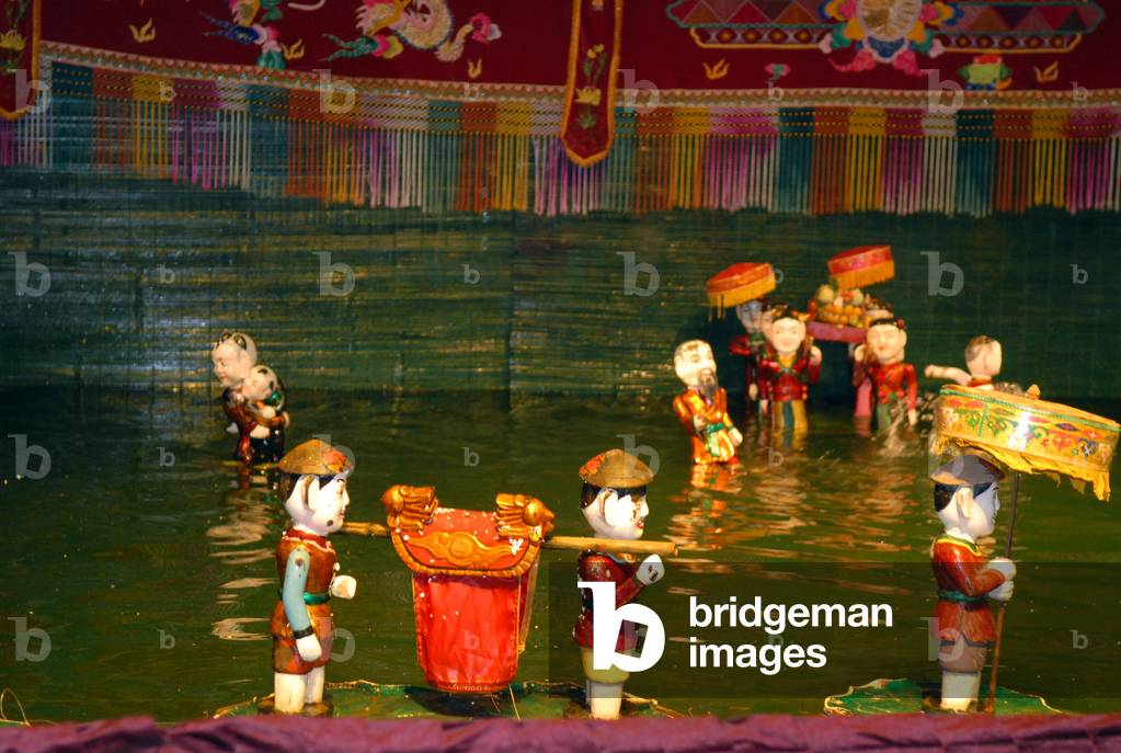 Hanoi: puppet theatre on the water, 2007 (photo)