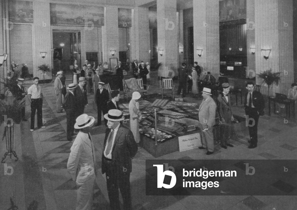Main Lobby Inside The Merchandise Mart