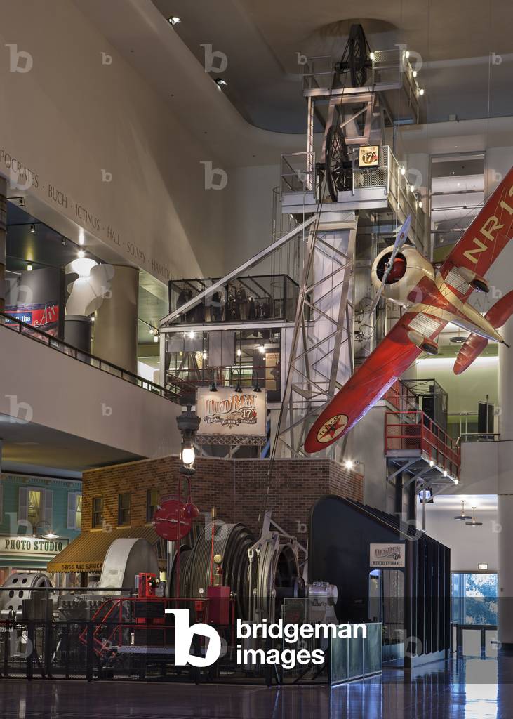 The exterior of the coal mine exhibit at the Museum of Science and Industry, Chicago, Illinois  (photo)