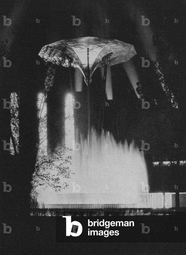 The Electrical Fountain At The Century Of Progress