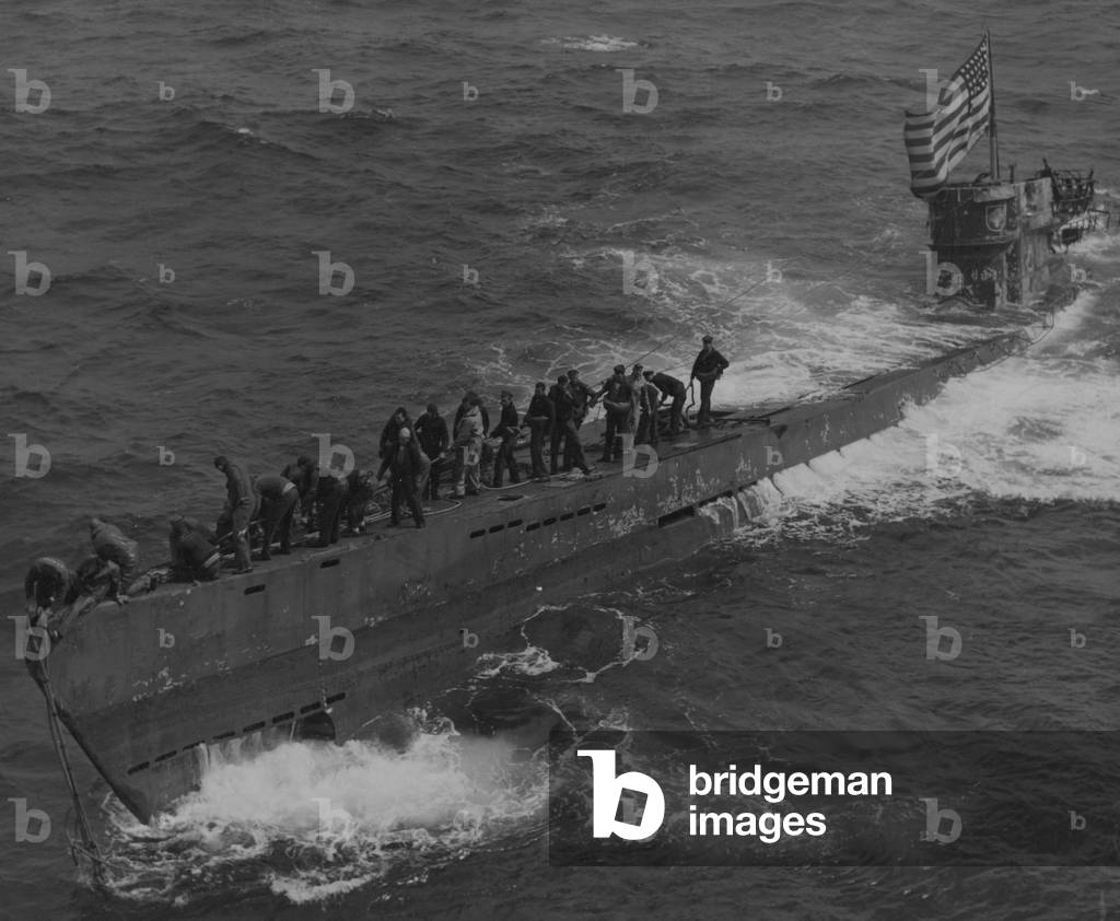 U.S. Crew Members Secure Tow Harness To U-505