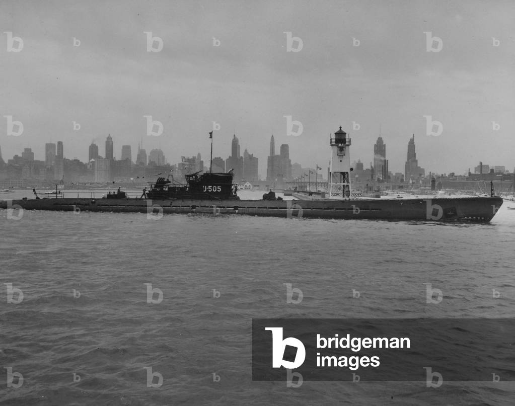 U-505 Arrives In Chicago