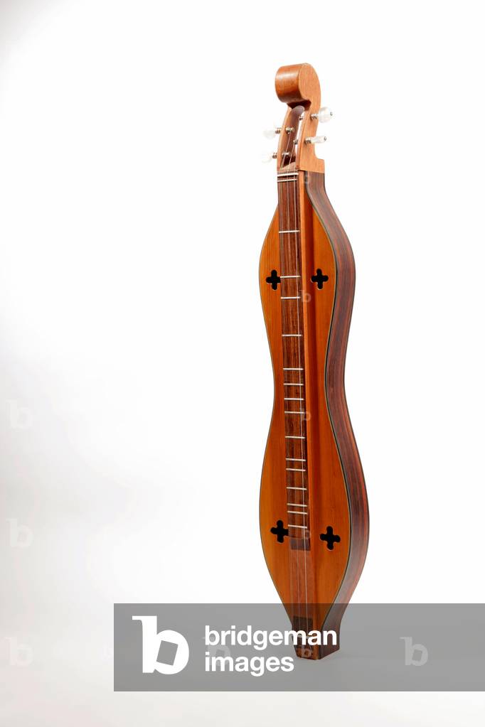 4 string Appalachian dulcimer