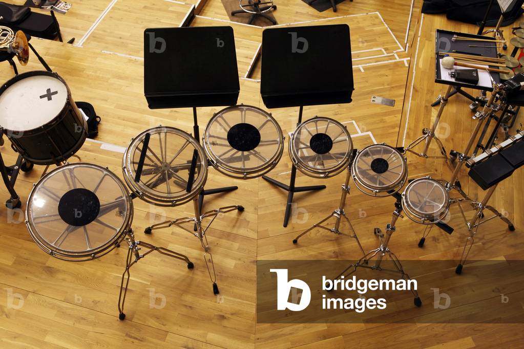 Small set of 6 Roto toms, tunable drums that are rotated to change their pitch.
