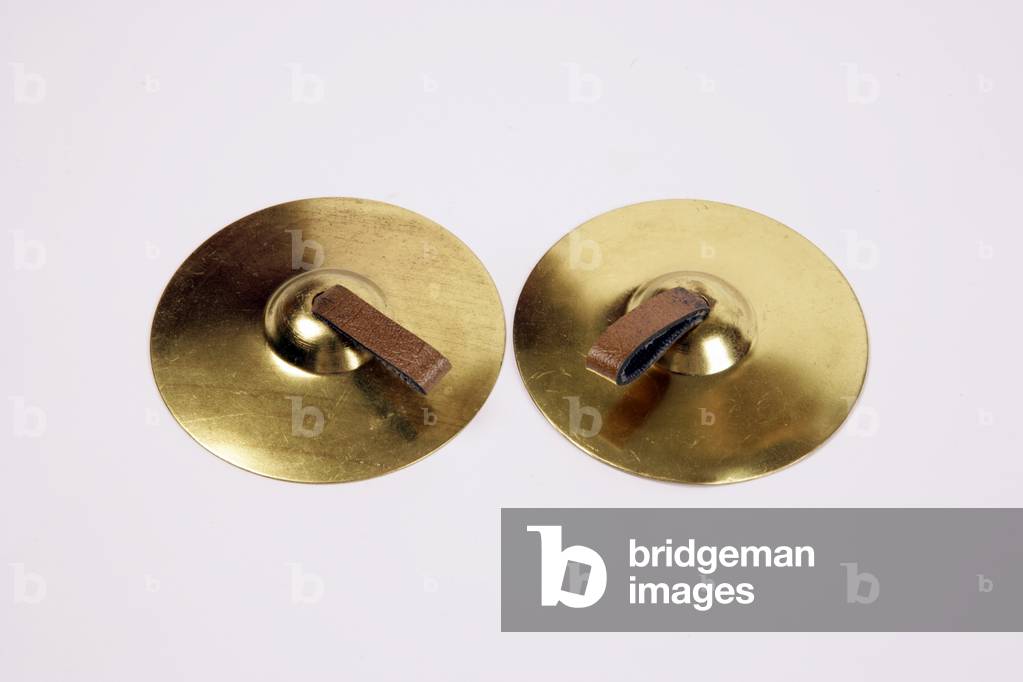 Finger cymbals White