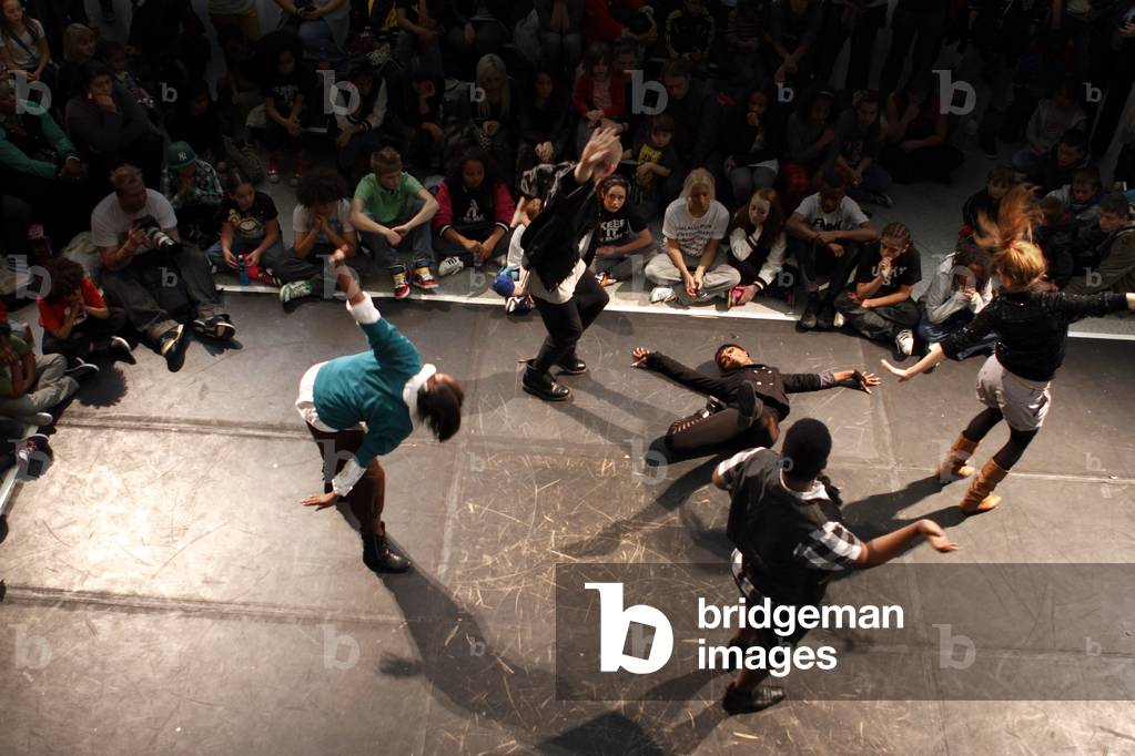Hip hop or Streetdance group
