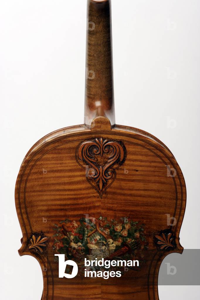 Detail of the inlay on the back of a violin