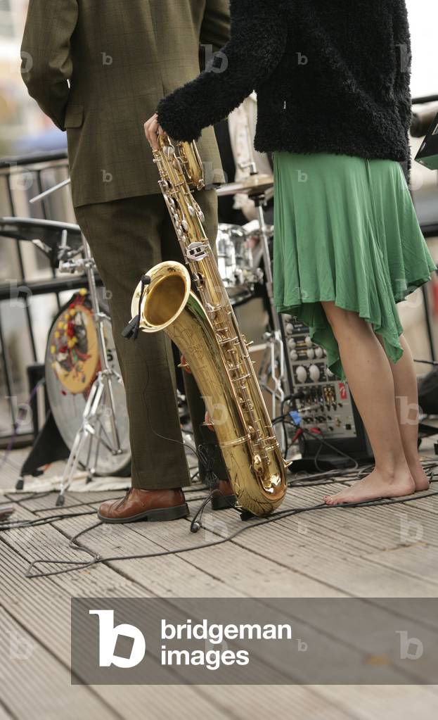 Baritone saxophone - portrait