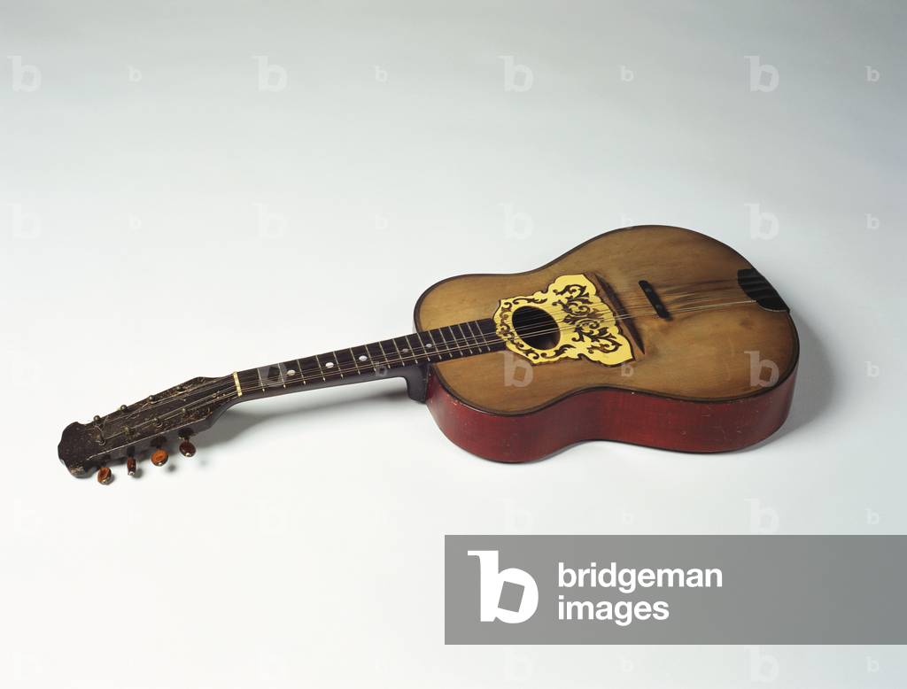 Guitar-shaped mandolin (Romanian) -