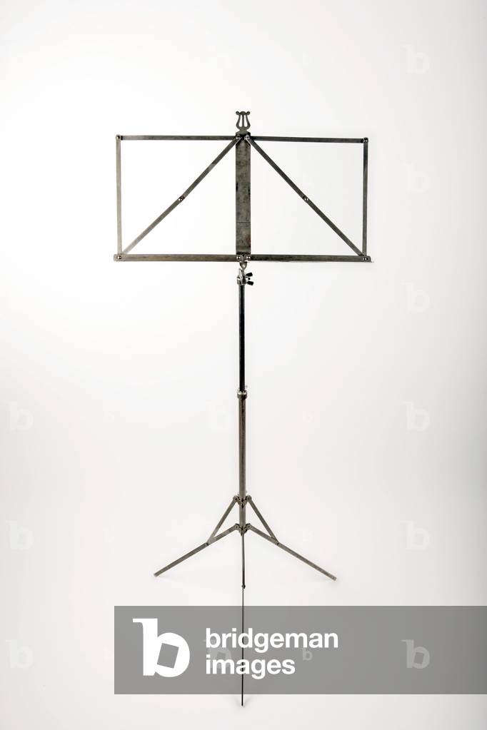 Metal music stand -