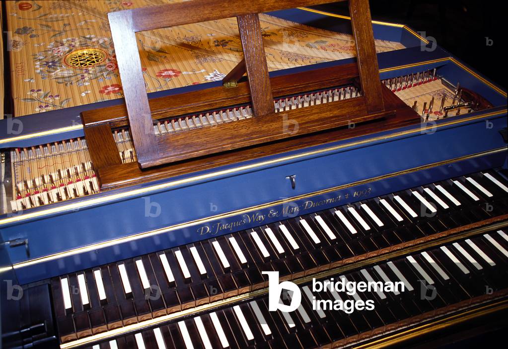 INSTRUMENTS - KEYBOARD -