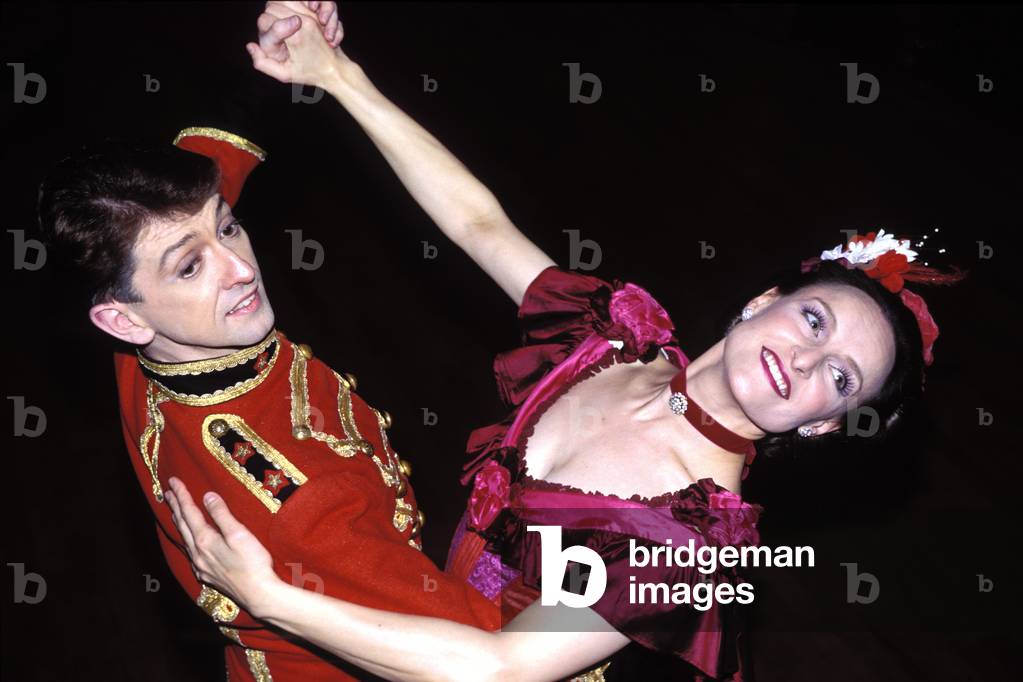 Dancers in late 19th