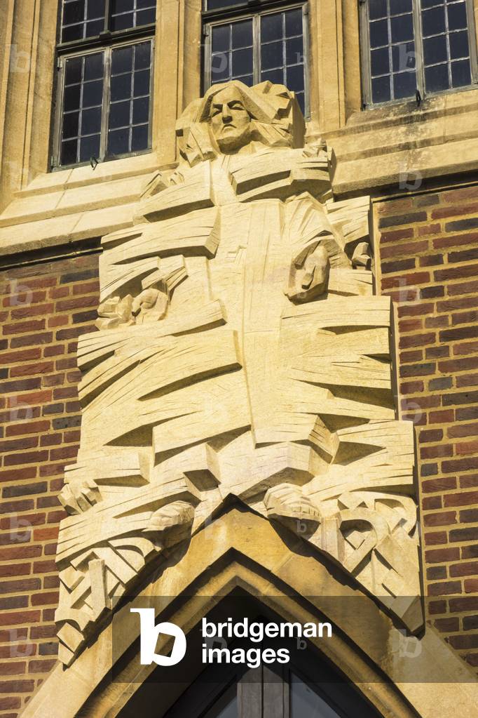 Guildford Cathedral, West Front Statues