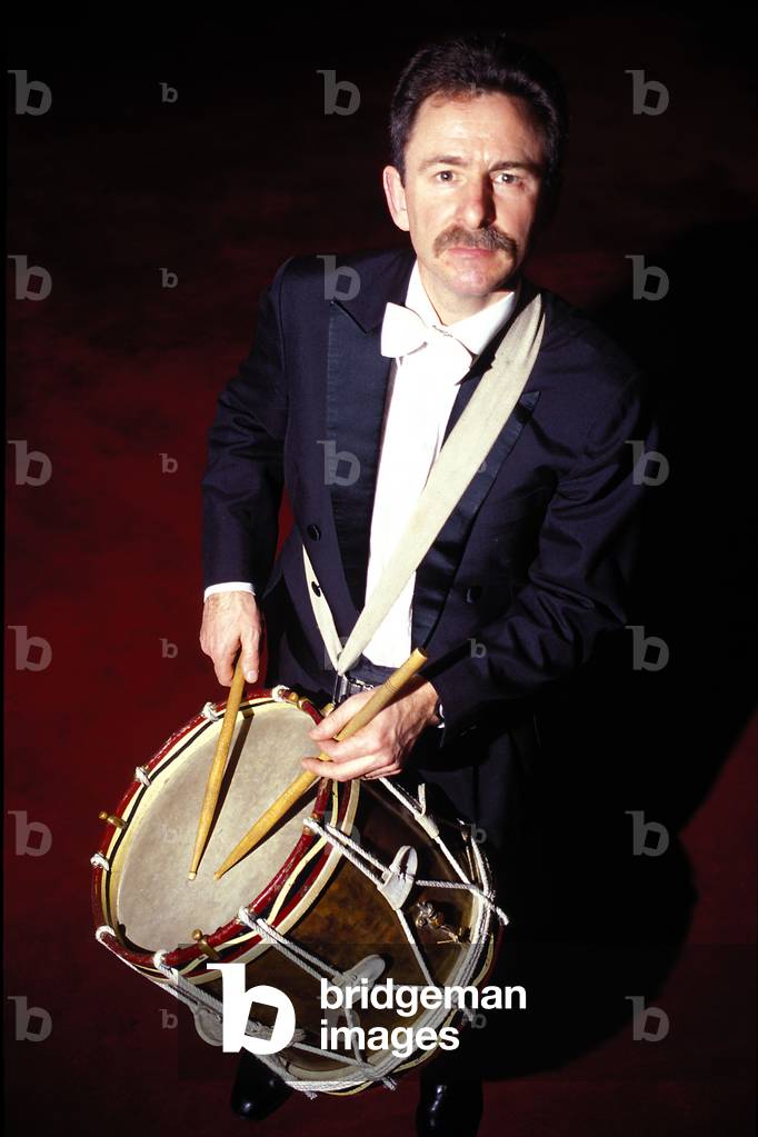 INSTRUMENTS-PERCUSSION-DRUMS-TENOR Tenor drum played