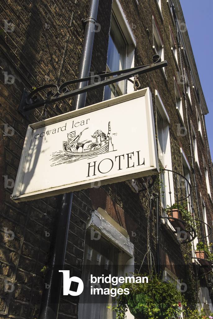 Edward Lear hotel