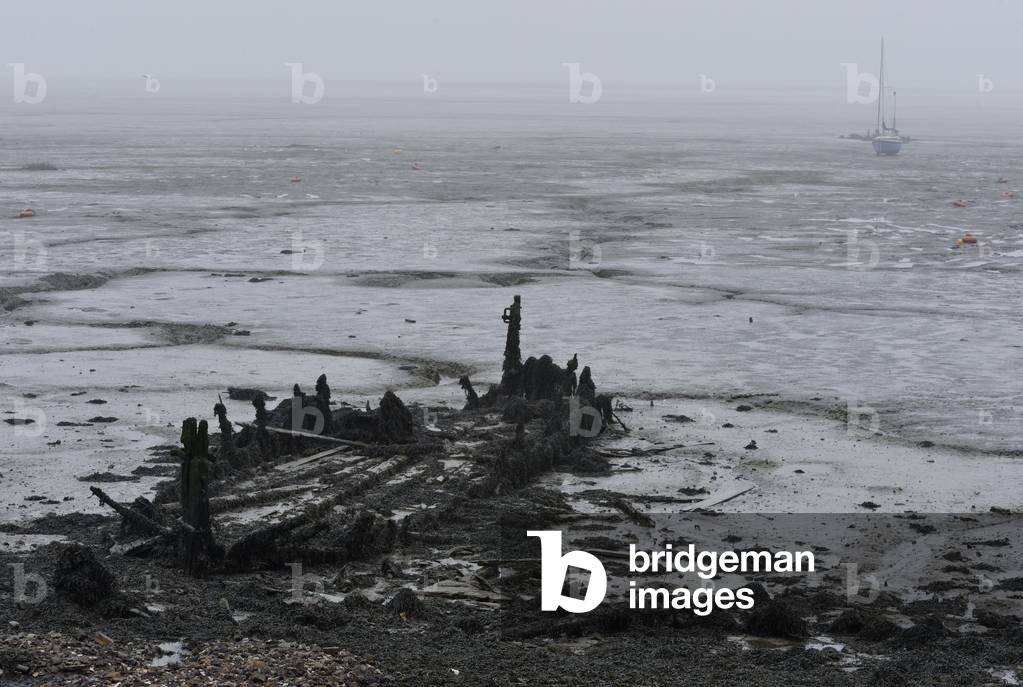 Dickens - Medway mud