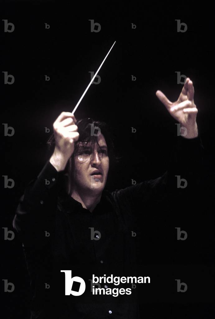 ADÈS Thomas Conducting at