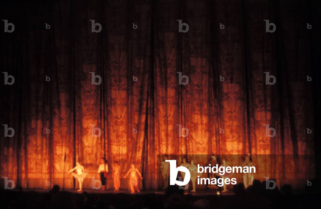 Bolshoi Ballet take curtain call, Moscow, Russia
