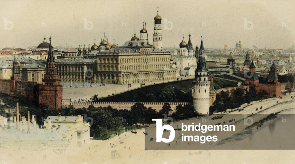 Moscow - general view of the Kremlin - early 1900s (illustration)