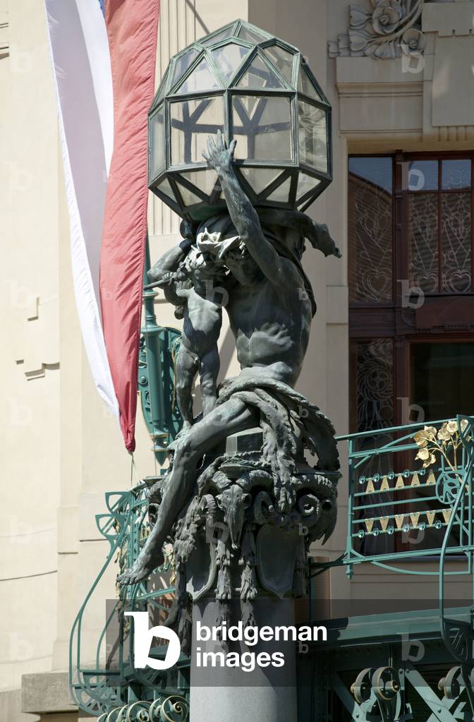 Atlas on the portal of the Municipal House, Prague, Czech Republic (photo)