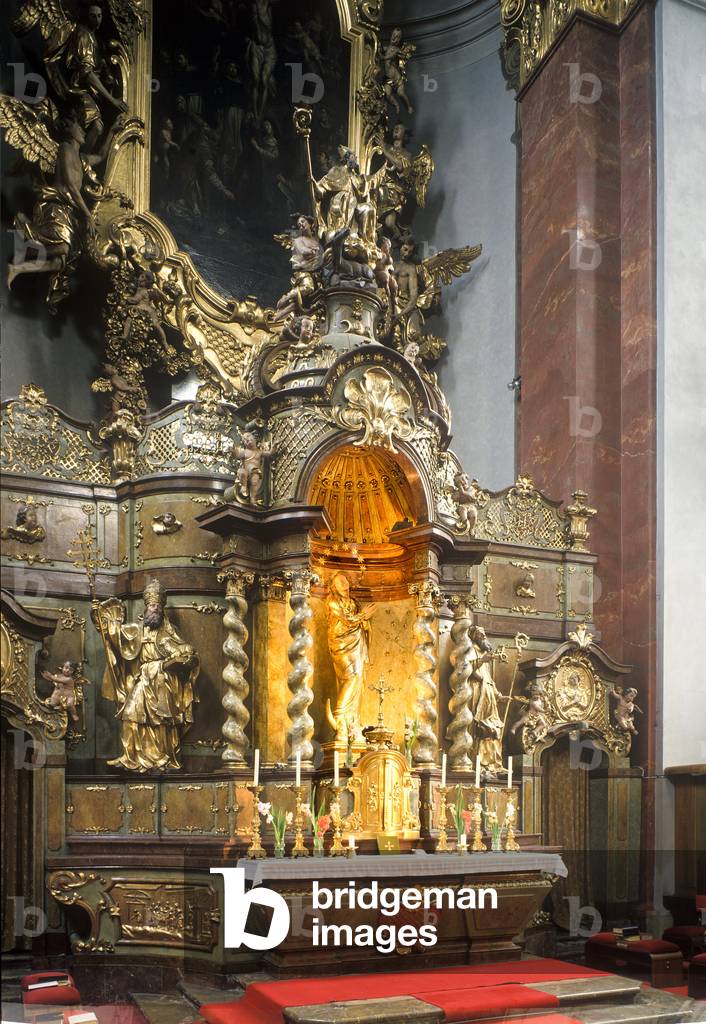 Main altar of the Church of St. Giles in Prague, Czech Republic (photo)