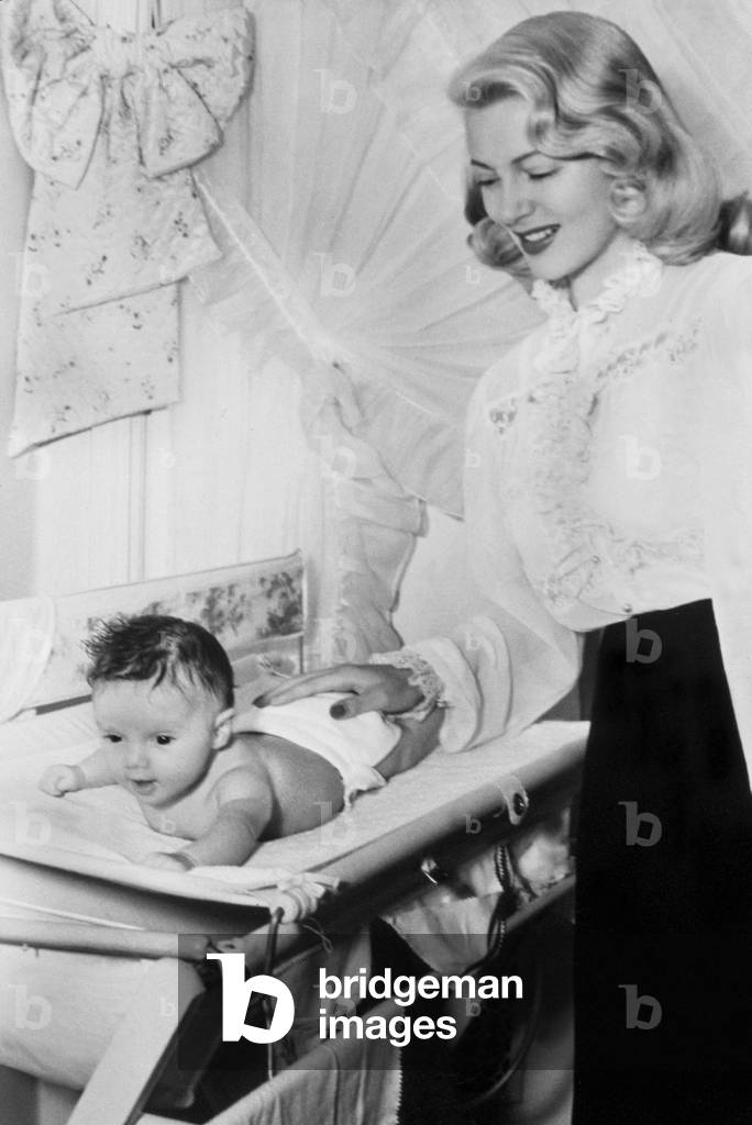 Lana Turner and her daughter