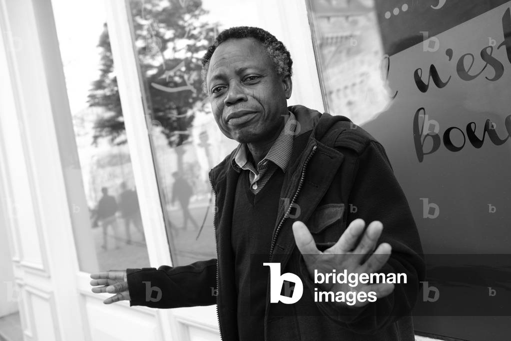 Portrait of Sami Tchak (b/w photo, May 23, 2021)