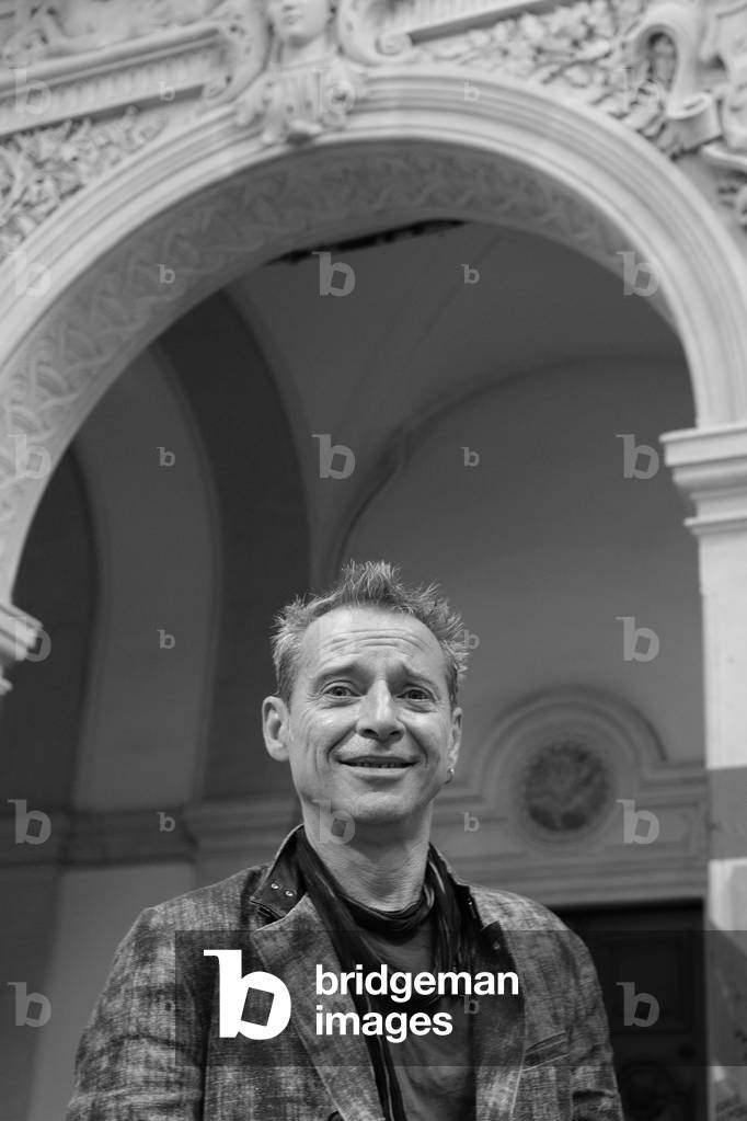 Portrait of Caryl Ferey