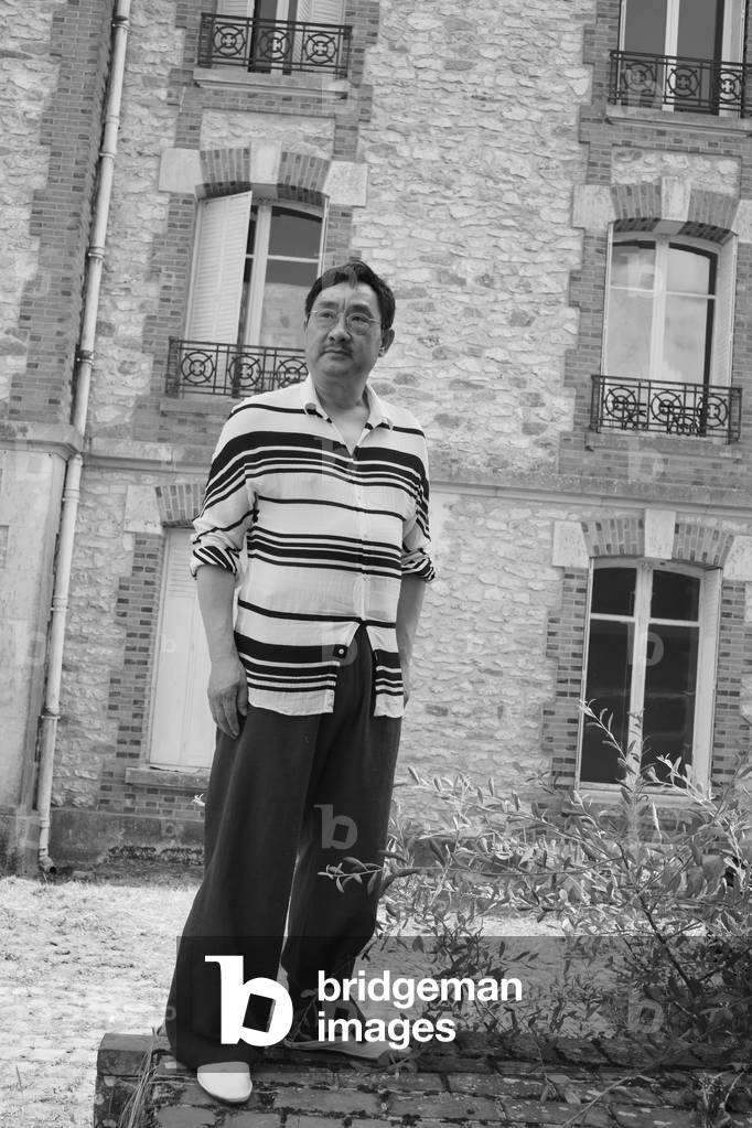 Portrait of Shanqing Jiang (b/w photo, July 24, 2020)