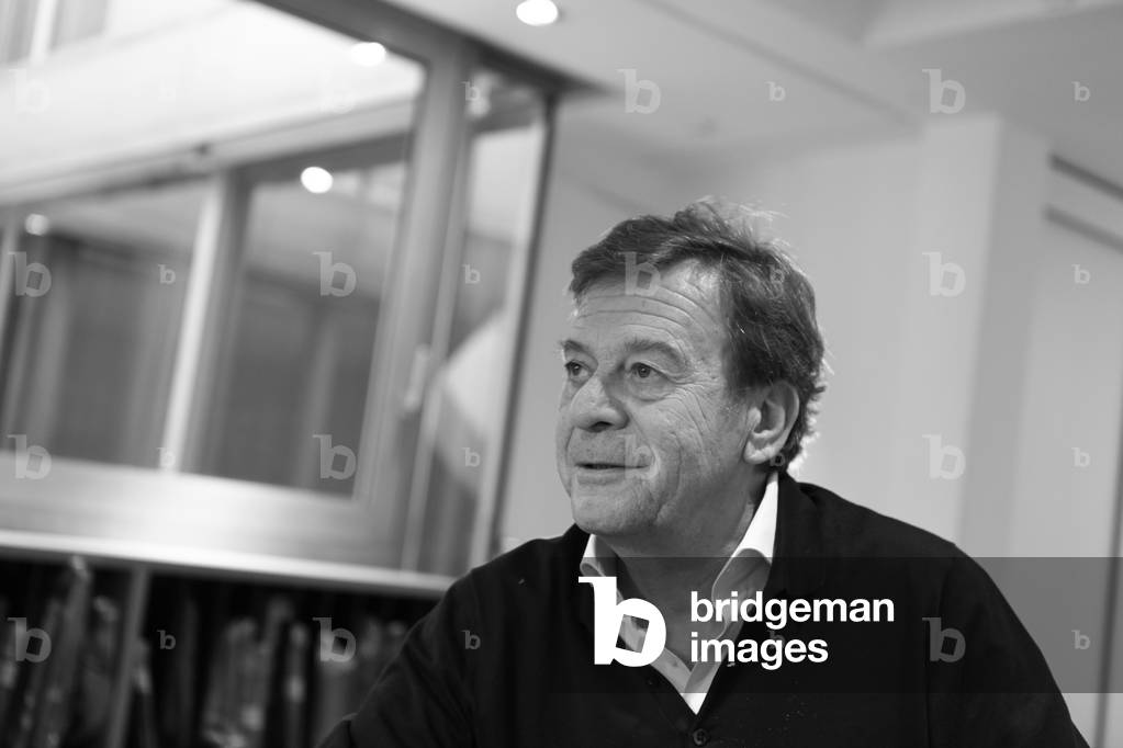 Portrait of Antoine De Galbert (b/w photo, February 24, 2021)