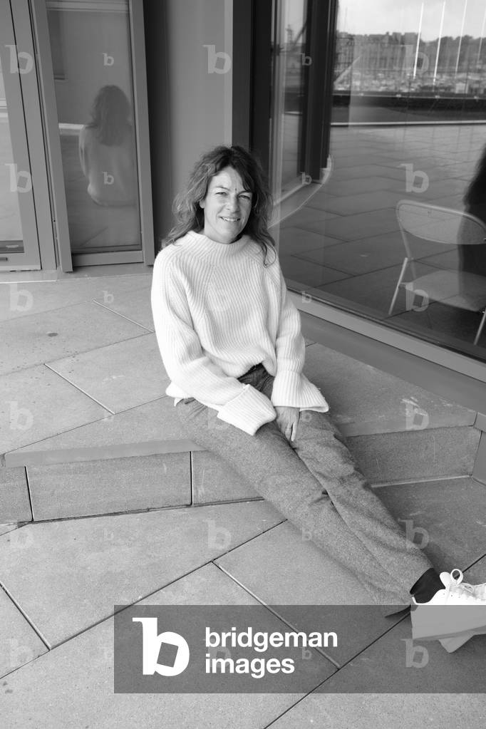 Portrait of Stephanie Coste (b/w photo, May 23, 2021)