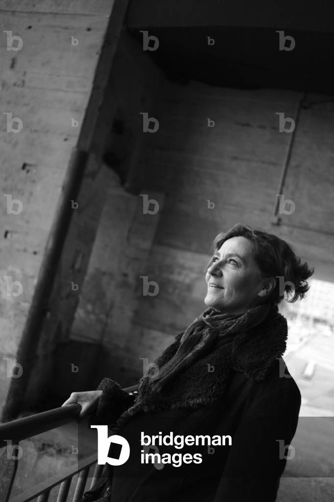 "Ritratto di Anne Serre 17/11/2017" di Sophie Bassouls, b/w