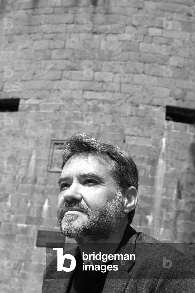 Portrait of Franck Bouysse (b/w photo, May 23, 2021)