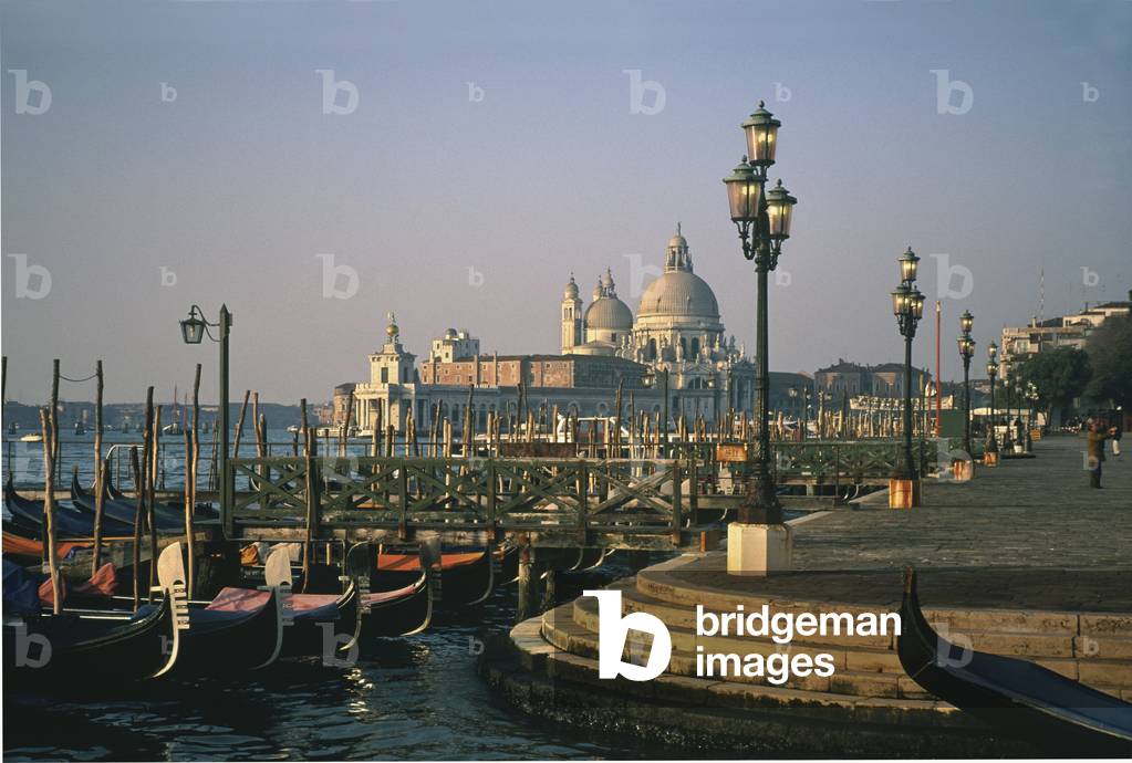 Immagine di Fotografia "Vista verso Santa Maria della Salute (foto)"
