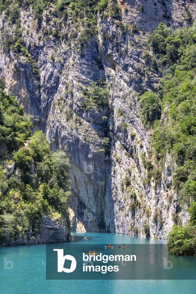 Congost de Mont-Rebei in the Pre-Pyrenees of Lleida, Catalonia, Serra del Montsec, La Noguera, Lleida, Spain

The Montrebei Gorge (in Catalan Congost de Mont-Rebei) is a place that is located between the provinces of Huesca and Lérida (Spain), between the regions of Ribagorza and Pallars Jussà, It is constituted in the narrowest part by which the Noguera Ribagorzana river, which constitutes the natural border between Aragon and Catalonia, crosses the Montsec mountain range, walls in vertical fall of more than 500 meters and a width at its minimum point of 20 meters , The Catalan part is part of the Noguera Nature Reserve, It is within the Sierra del Montsec Natural Interest Area, 2020 (photo)