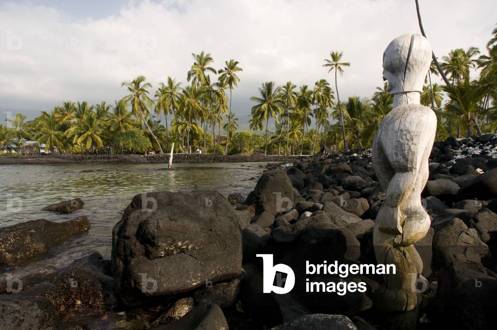 Hale O Keawe temple, Pu'uhonua o Honaunau National Historical Park, Big Island, Hawaii (photo)