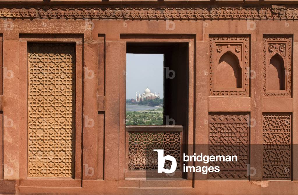 Ganges, Agra, India (photo)