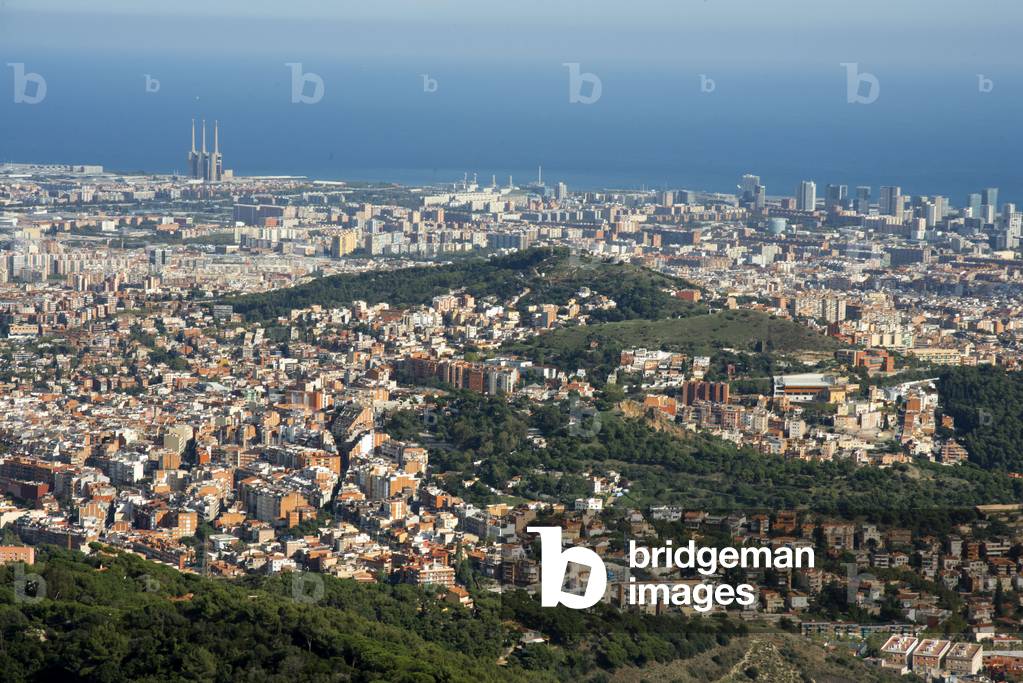 View and skyline of Barcelona from Mount Tibidabo, Bercelona, Spain (photo)