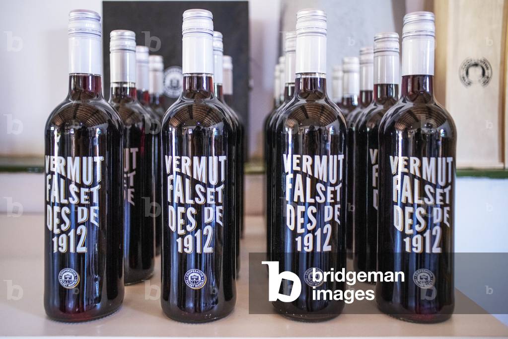 Vermut Falset wine in Falset Cooperative Wineries Priorat, TARRAGONA, 2021 (photo)