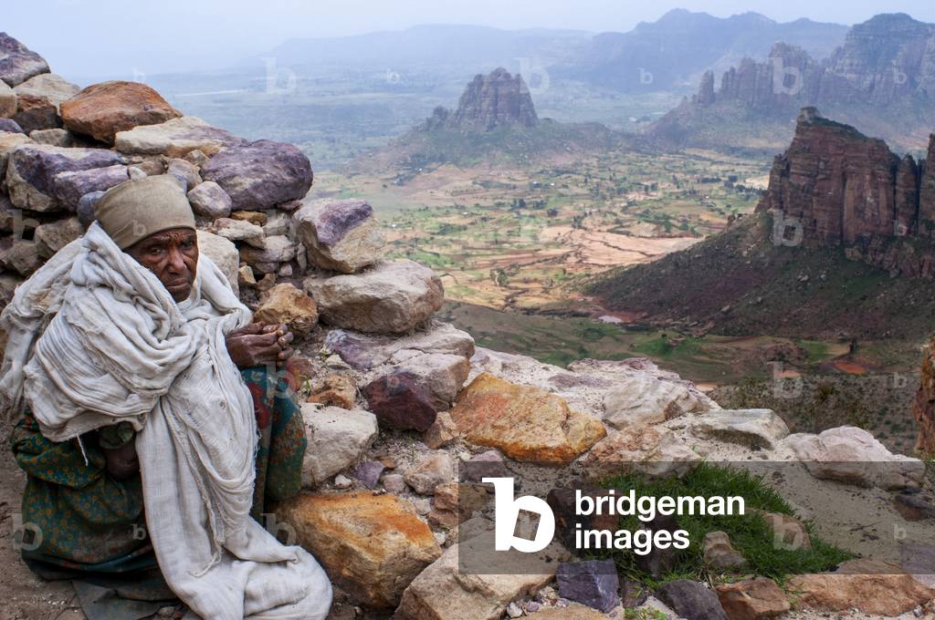 Nun living near churches Maryam and Daniel Korkor, Gheralta Mountains, Tigray, Ethiopia, Gheralta mountains, near Hawzen, Eastern Tigray, Ethiopia, Nun of the Gheralta mountains (photo)