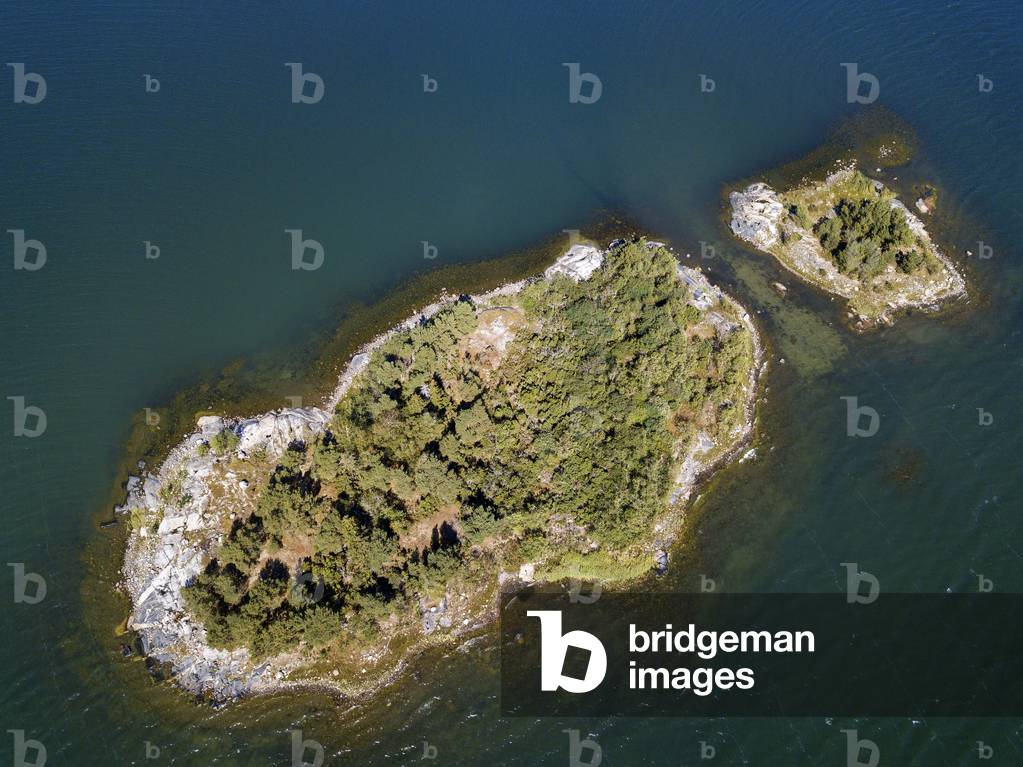 Aerial view of small island in front Mossala Island, Turku, 2021 (photo)